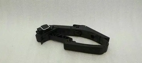 Mercedes-Benz S W221 Accelerator throttle pedal A2203000104
