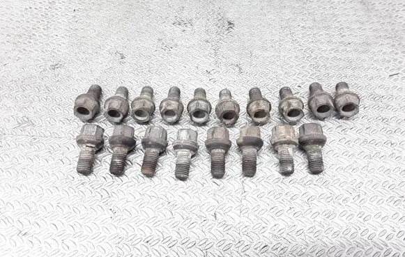 Mercedes-Benz Vaneo W414 Nuts/bolts 