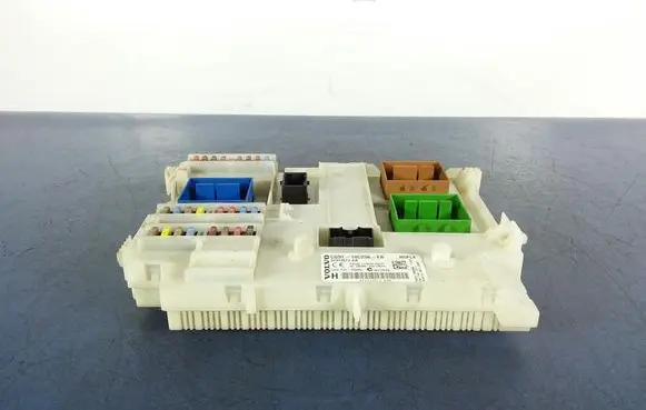 Volvo XC60 Fuse box set CG9T14C256FA