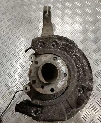 BMW 5 F10 F11 Front wheel hub