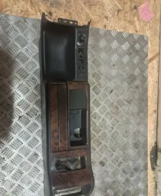 Audi A6 Allroad C5 Center console 