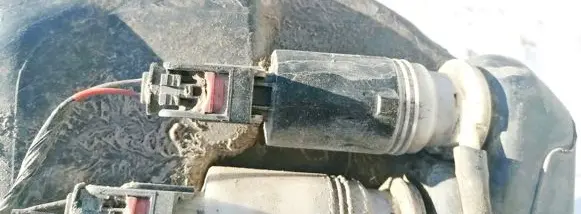 Chrysler Voyager Windscreen/windshield washer pump
