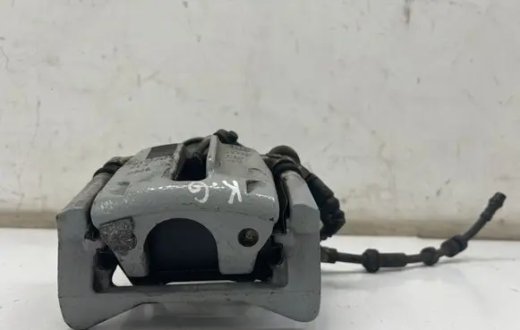 Porsche Macan (95B) Rear brake caliper 95B615405E