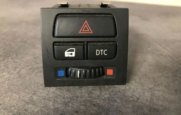 BMW 3 E90 E91 Hazard light switch 6945652 61316945652
