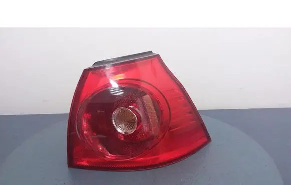 Volkswagen Golf V Rear/tail lights 1K6945096AC