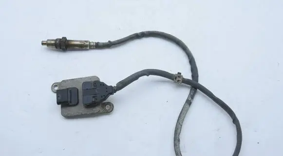 Mercedes-Benz Vito Viano W447 Lambda probe sensor A0009050208 1712210581 A2C13684500