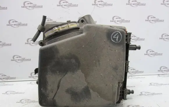 Air filter box
