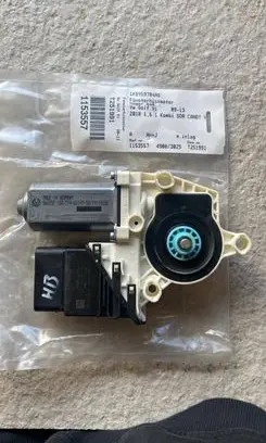 Volkswagen Golf VI Rear door window regulator motor 1K0959704AG 1153557