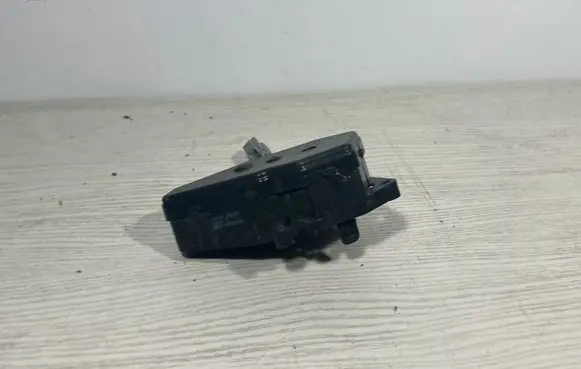Jaguar XF X250 Tailgate/trunk/boot lift motor AF6314B529AE