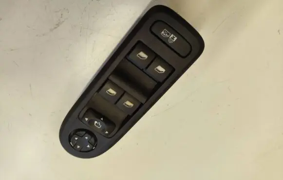 Peugeot 508 Electric window control switch 96659465ZD 30170375 191973727
