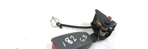 Volvo XC70 Rear seatbelt buckle 919997
