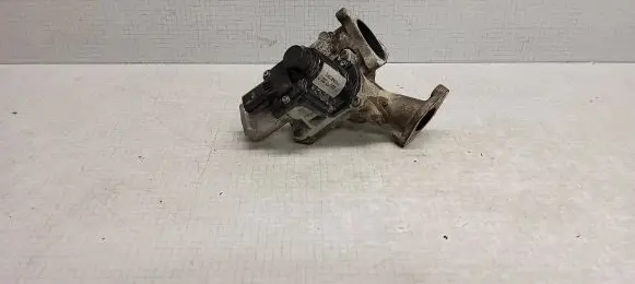Volkswagen Caddy EGR valve 03G131502 03G129637A