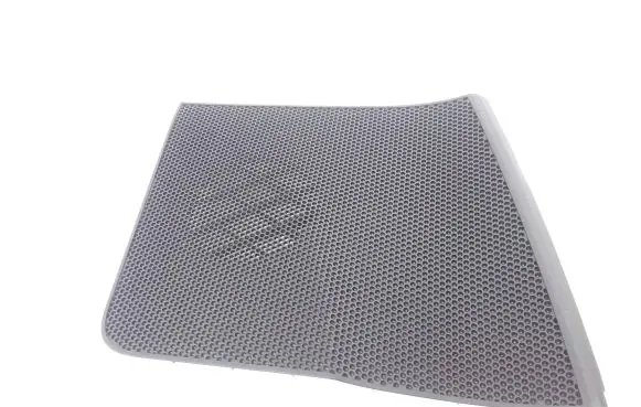 Side speaker trim/cover