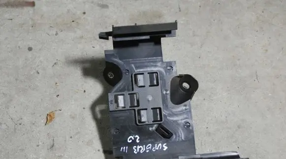 Volkswagen Golf VII Other engine bay part 5Q0906507F
