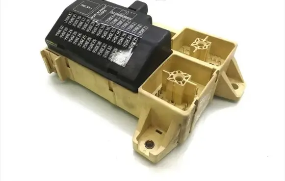 Jaguar S-Type Fuse module XR8T-14A067-BA 0517991
