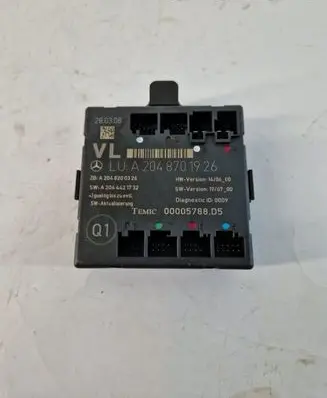 Mercedes-Benz C W204 Door control unit/module A2048701926