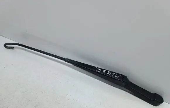 Mercedes-Benz ML W163 Front wiper blade arm 77378 4107 7944