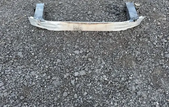 Opel Insignia A Front bumper cross member 22869466