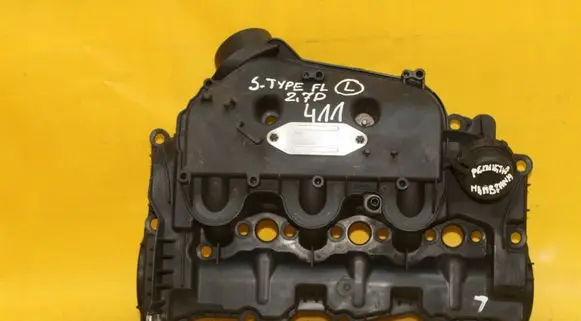 Rocker cam cover
