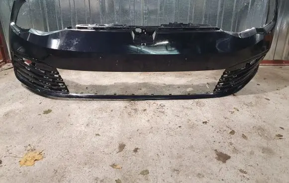 Volkswagen Golf VIII Front bumper