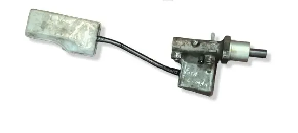 Ford Focus C-MAX Master brake cylinder 03350886401