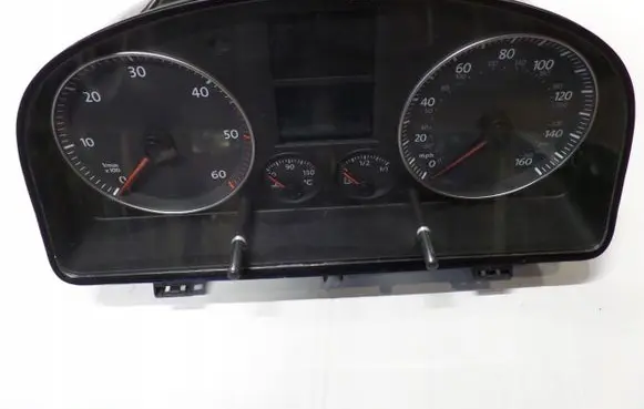 Volkswagen Touran I Speedometer (instrument cluster) 1T0920961A