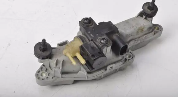 Volvo XC40 Vacuum air tank 31480478