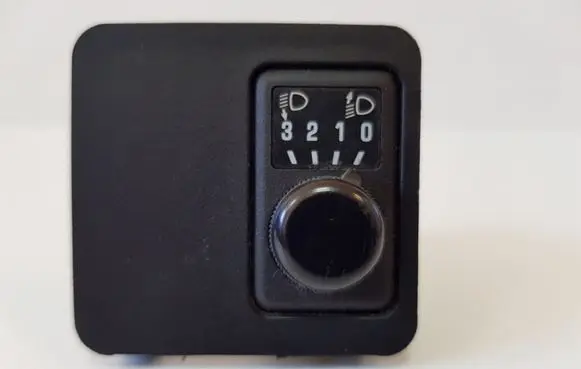 Nissan Almera Headlight level height control switch 68491