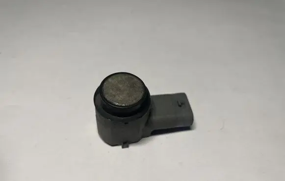 BMW X3 E83 Front parking sensor holder (PDC) 9127800
