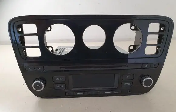 Volkswagen Up Radio/CD/DVD/GPS head unit 1S0035156
