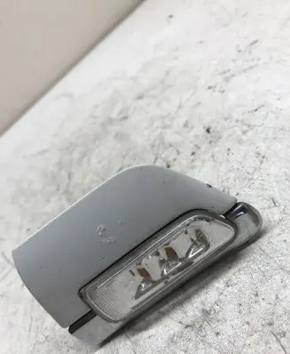 Audi A8 S8 D3 4E Front fender indicator light ULO3214L