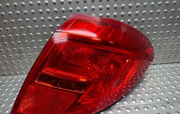 Opel Meriva B Rear/tail lights S26282581 13434860