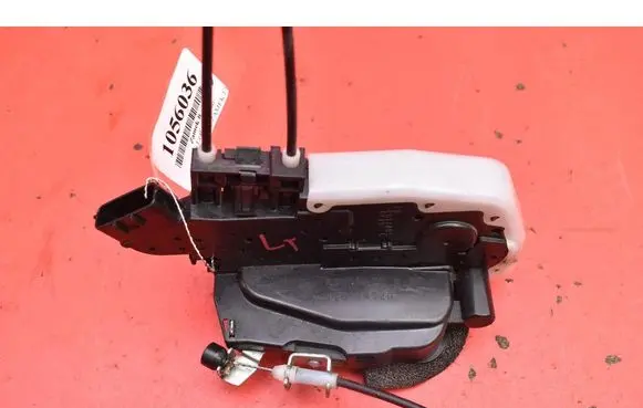 Nissan Leaf I (ZE0) Rear door lock Y2614520