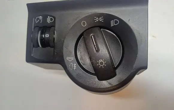 Light switch