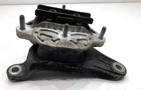 Audi A6 Allroad C8 Gearbox mount 4N0399118B