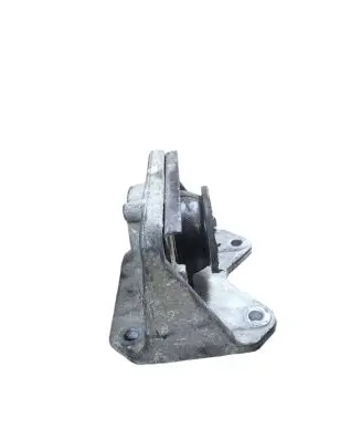 Renault Master II Gearbox mount 8200199149