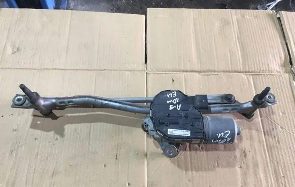 Audi A8 S8 D4 4H Front wiper linkage and motor 4H1955023C 4H1955119C