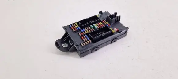 Volvo S90, V90 Fuse module 31682732