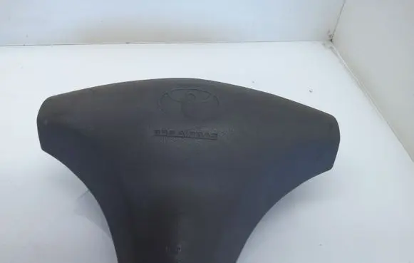Toyota Yaris Steering wheel airbag