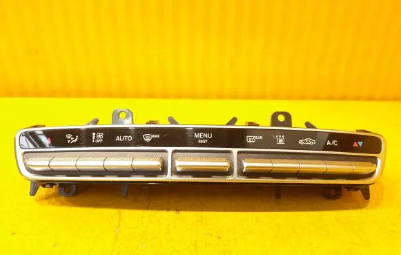 Mercedes-Benz E W213 Climate control unit A2139054807