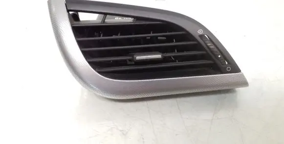 Peugeot 207 Dashboard side air vent grill/cover trim 9650088577 A1010046