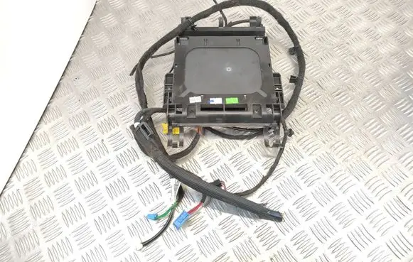 Mercedes-Benz S W221 Seat control module A2218705087 A2218705287 A2214422211