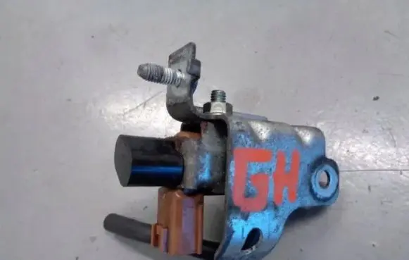 Mazda 6 EGR thermostat 