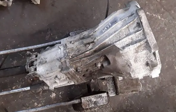 BMW 3 E90 E91 Manual 6 speed gearbox 1089401049 1089401051
