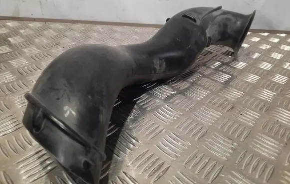 Porsche Cayenne (92A) Air intake duct part 7P5128752A