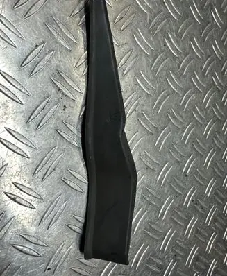 Renault Talisman Fender end trim 668630397R