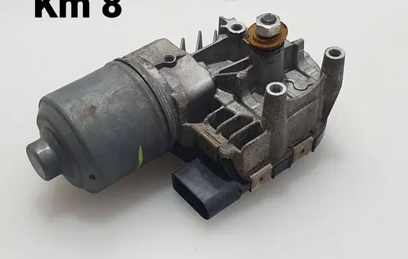Seat Leon (1P) Wiper motor 1P0955119C 0390243051 HW022SW0611