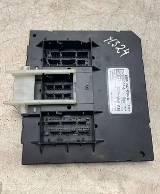 Skoda Octavia Mk3 (5E) Comfort/convenience module 5Q0937086S F005V01552