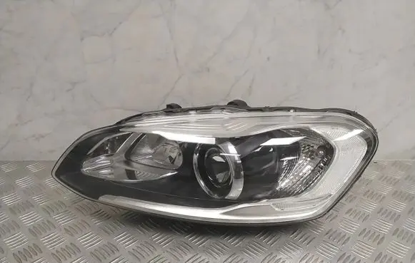 Volvo XC60 Headlight/headlamp 31420249