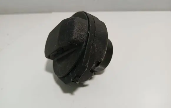 Volkswagen Touareg I Fuel tank filler cap 1J0201553T